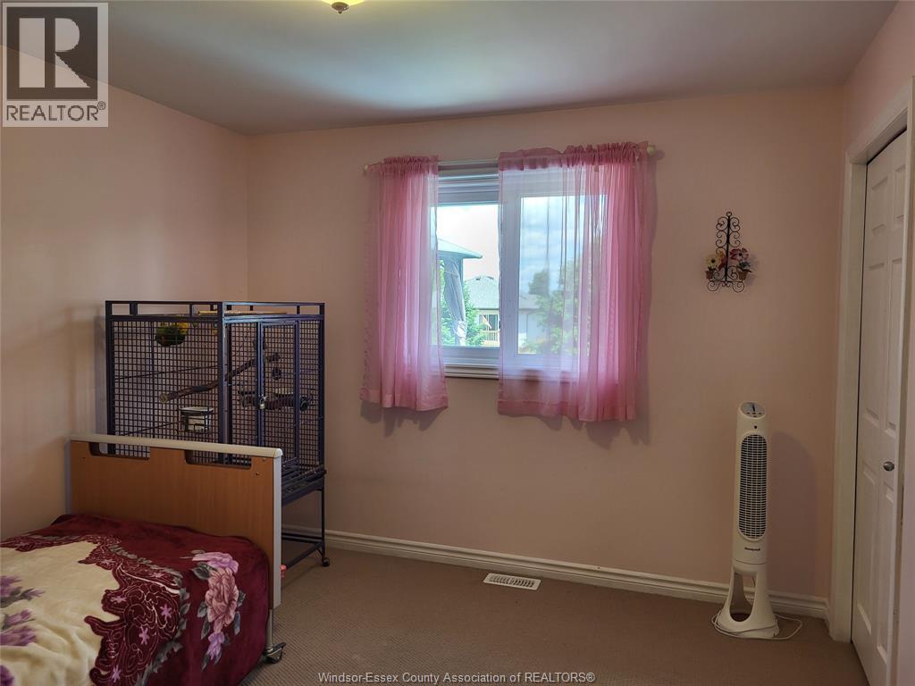 340 White Crescent, Amherstburg, Ontario  N9V 4C7 - Photo 18 - 26014919