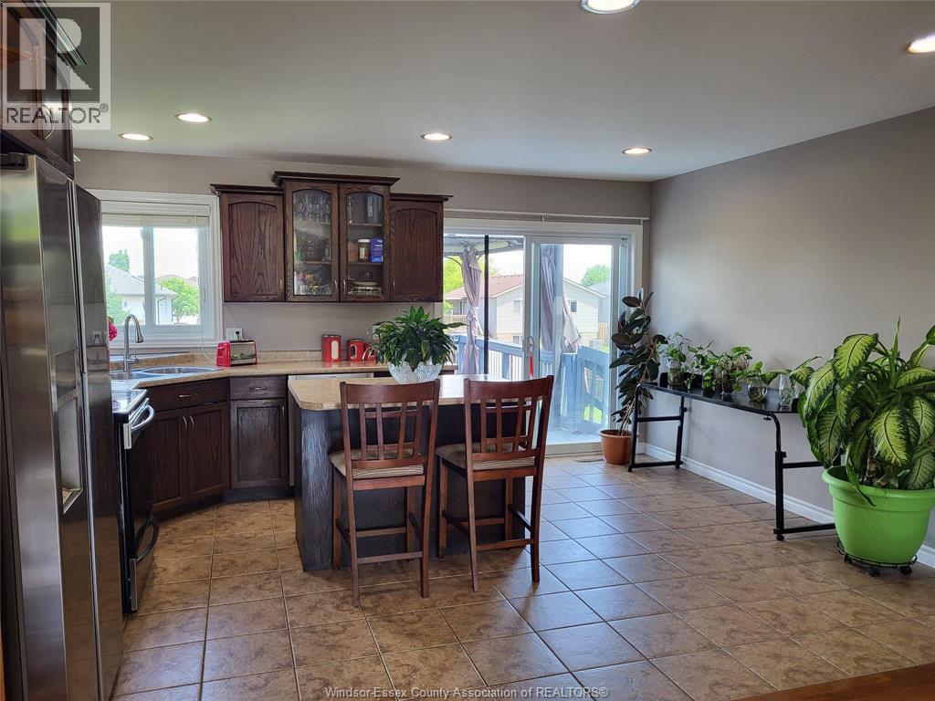 340 White Crescent, Amherstburg, Ontario  N9V 4C7 - Photo 6 - 26014919