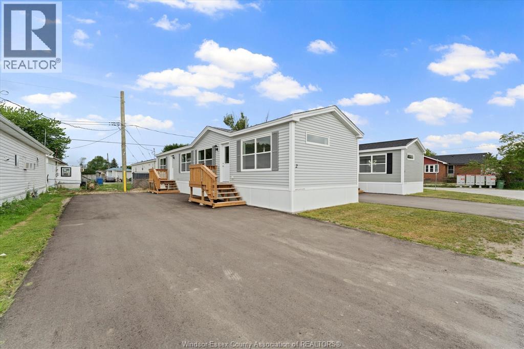 2 Linda, Lakeshore, Ontario  N8N 2P4 - Photo 3 - 26014976
