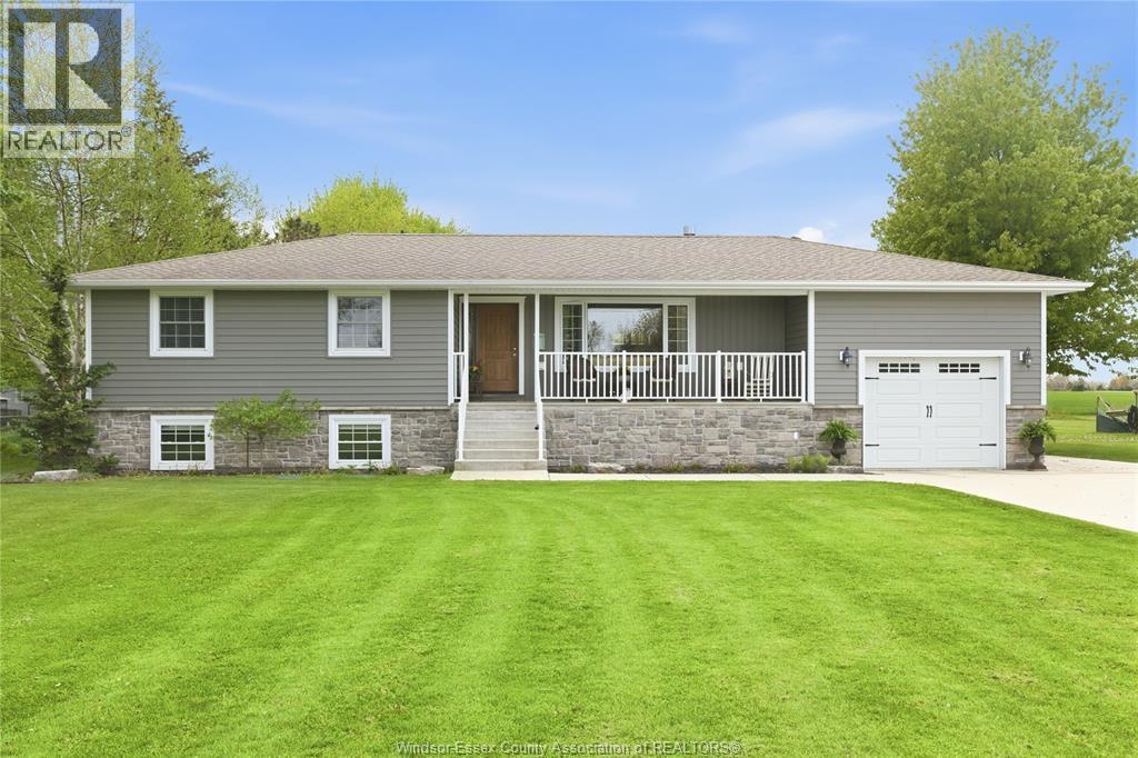 215 County Rd 34 West, Cottam, Ontario  N8M 2X5 - Photo 1 - 26014990