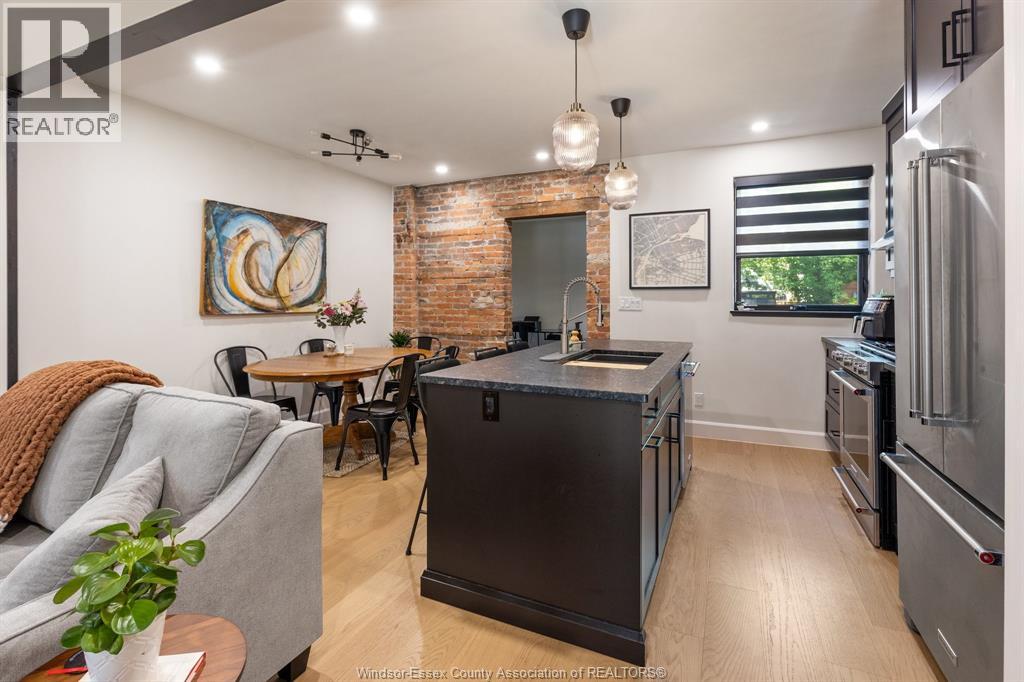 887 Monmouth, Windsor, Ontario  N8Y 3L5 - Photo 6 - 26014750