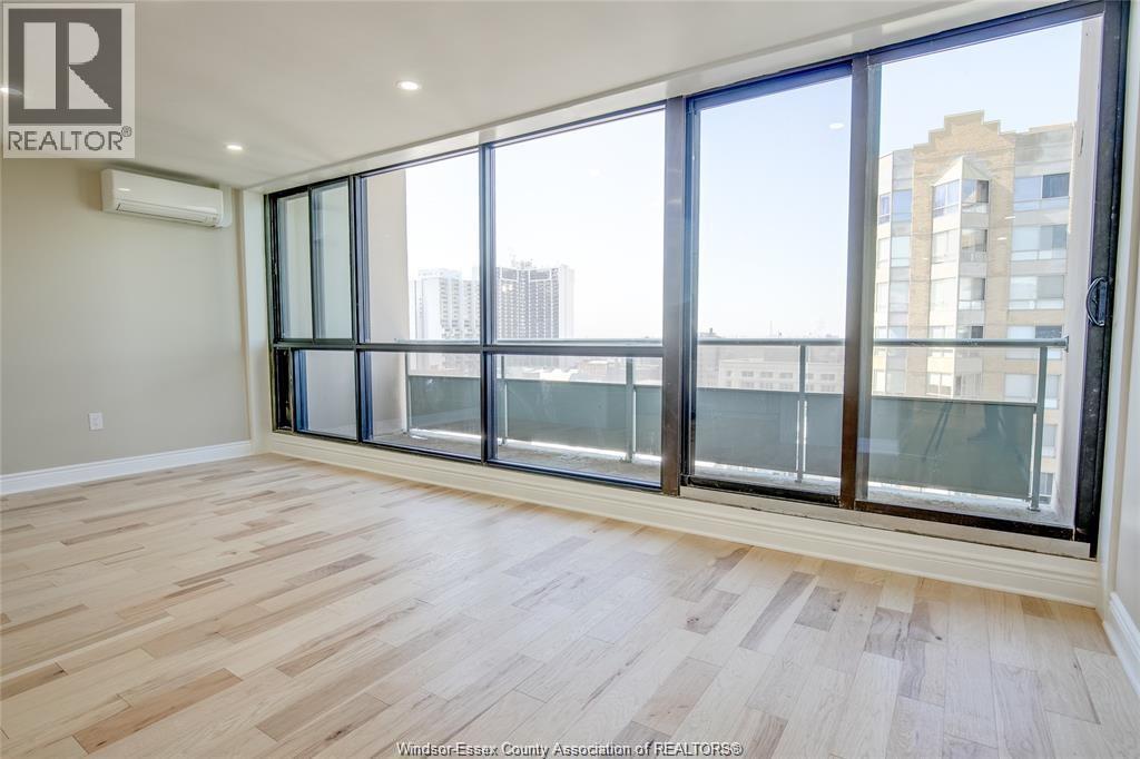 111 Riverside Drive East Unit# 1607, Windsor, Ontario  N9A 2S6 - Photo 10 - 26014974