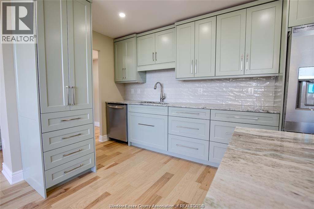 111 Riverside Drive East Unit# 1607, Windsor, Ontario  N9A 2S6 - Photo 4 - 26014974
