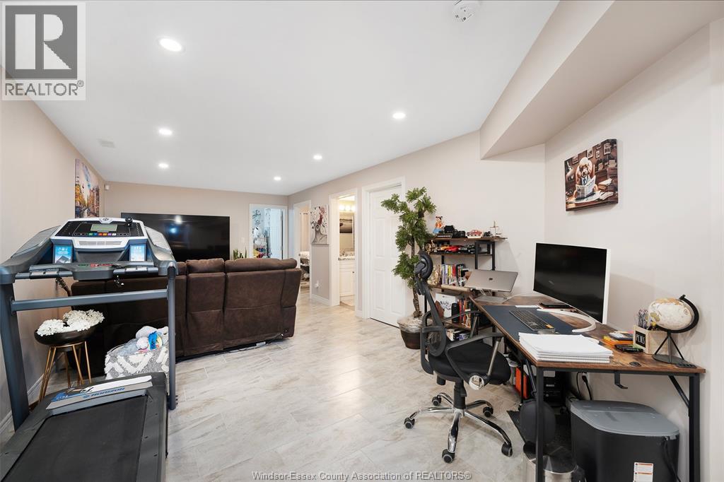 11834 Rockland, Windsor, Ontario  N8P 1Z5 - Photo 20 - 26015022