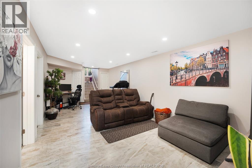 11834 Rockland, Windsor, Ontario  N8P 1Z5 - Photo 21 - 26015022