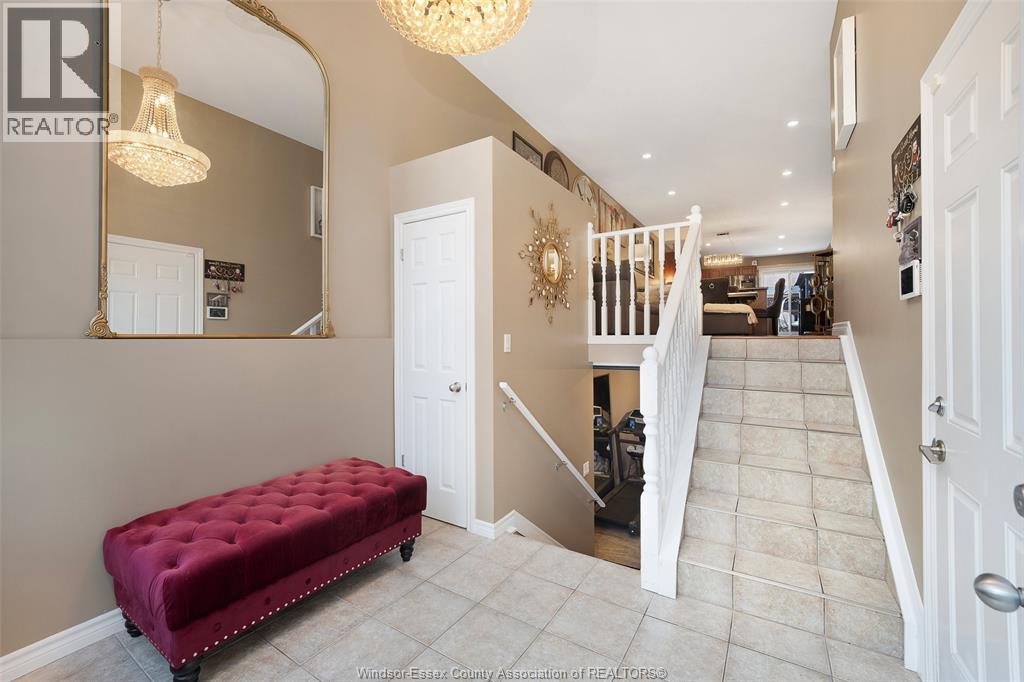11834 Rockland, Windsor, Ontario  N8P 1Z5 - Photo 4 - 26015022