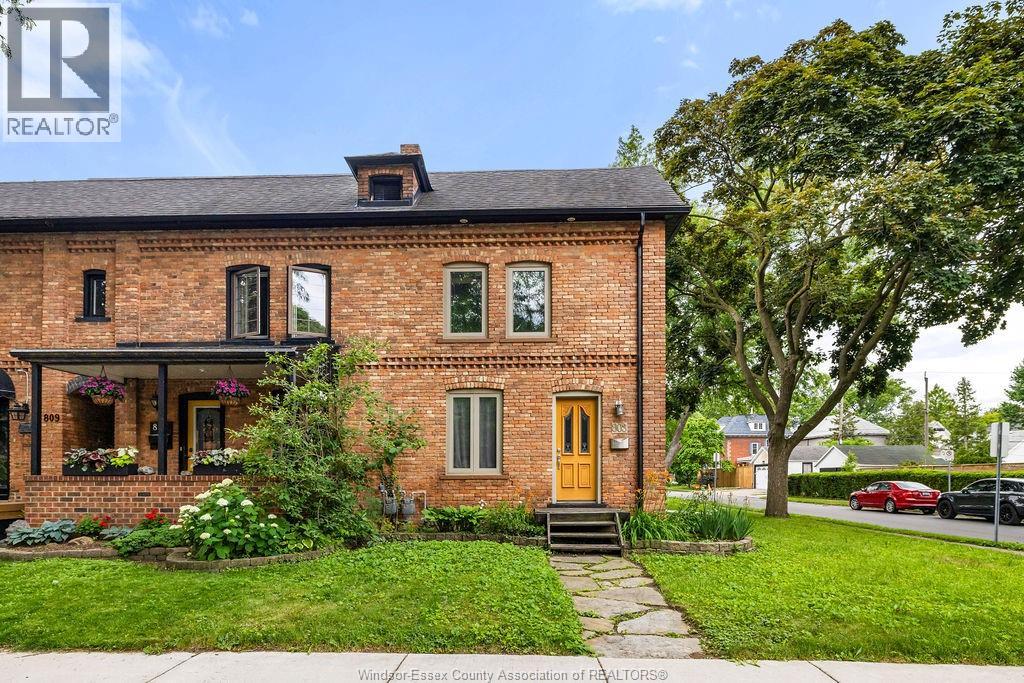 803 MONMOUTH ROAD, Windsor, Ontario