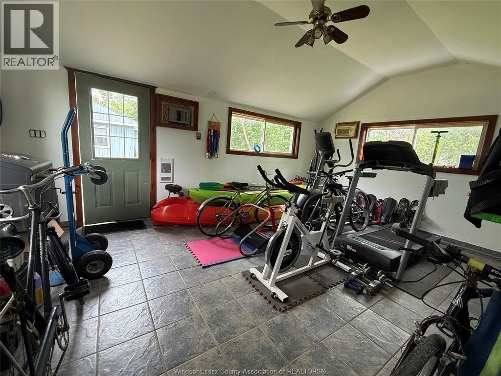 69 East Shore Road, Pelee Island, Ontario  N0R 1M0 - Photo 27 - 26014909
