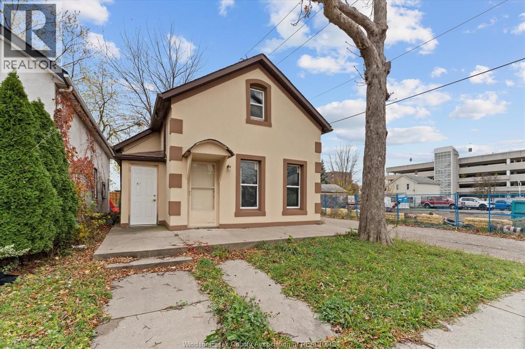 559 Chatham Street East, Windsor, Ontario  N9A 2X2 - Photo 24 - 26015043