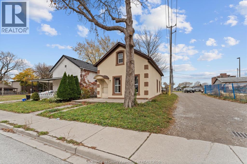 559 Chatham Street East, Windsor, Ontario  N9A 2X2 - Photo 27 - 26015043