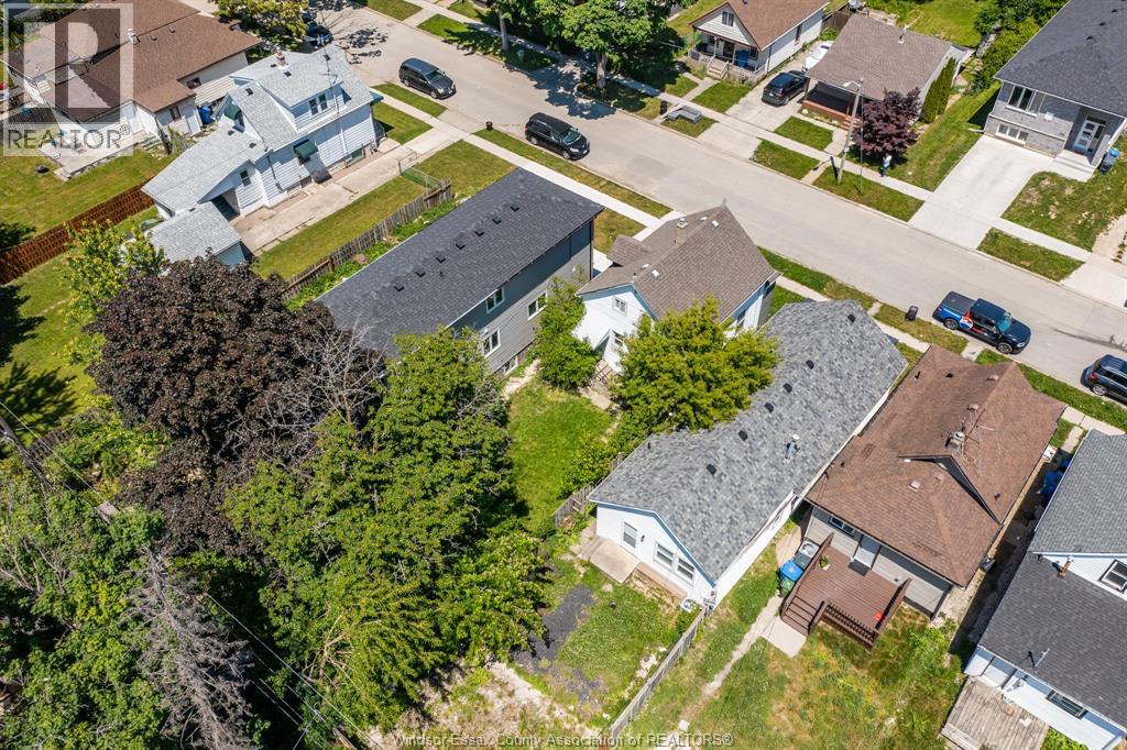 773 Bridge Avenue, Windsor, Ontario  N9B 2M5 - Photo 4 - 26015039