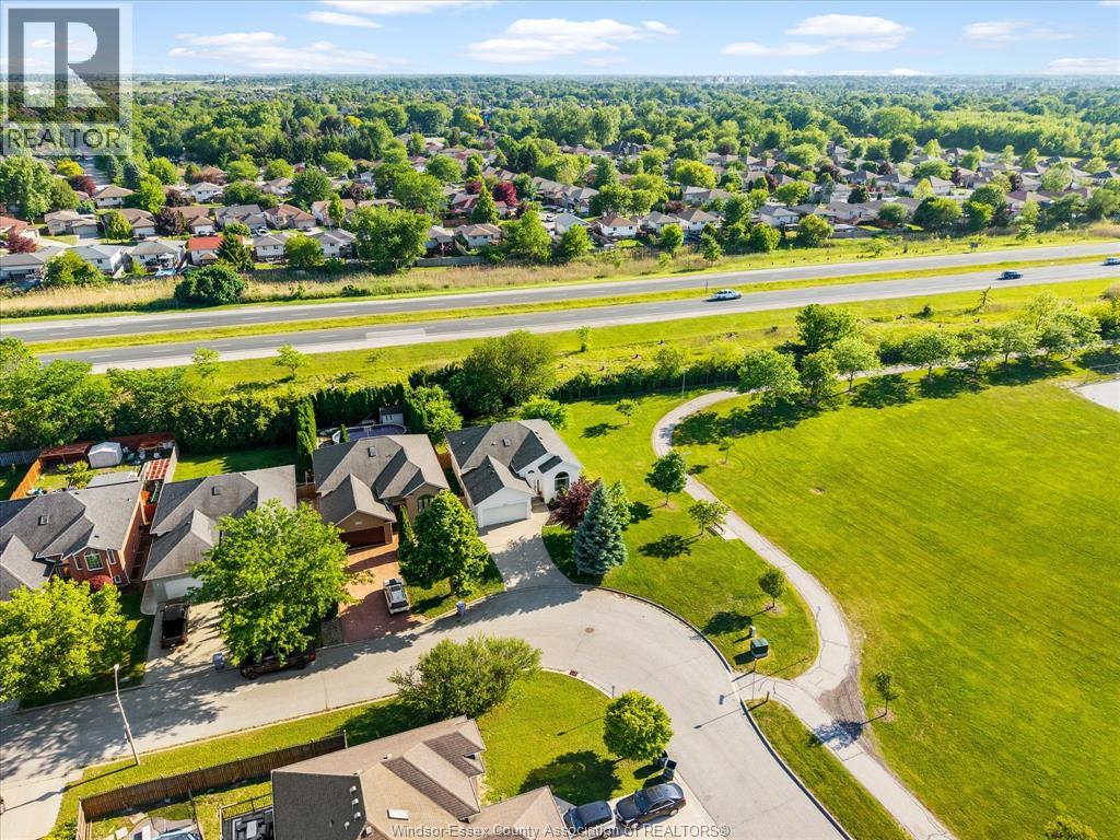 4235 Providence Crescent, Windsor, Ontario  N9G 2V3 - Photo 45 - 26015038