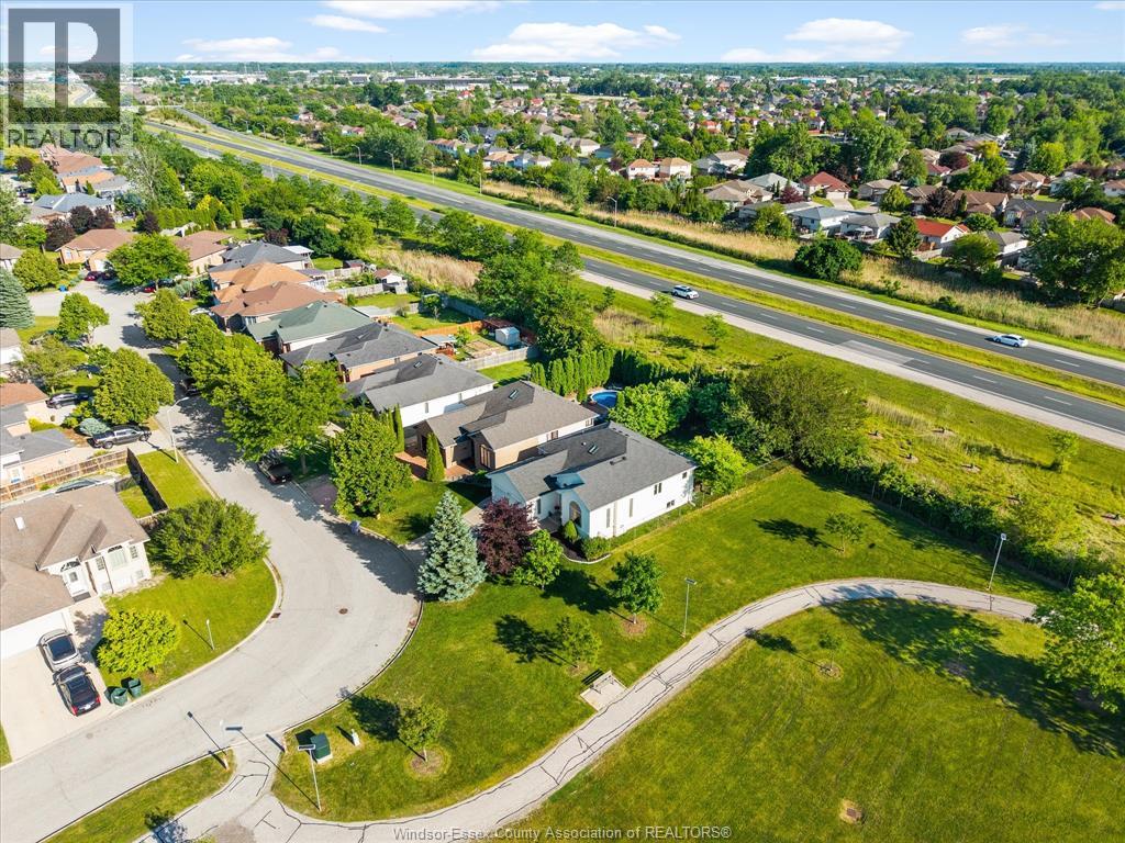 4235 Providence Crescent, Windsor, Ontario  N9G 2V3 - Photo 46 - 26015038