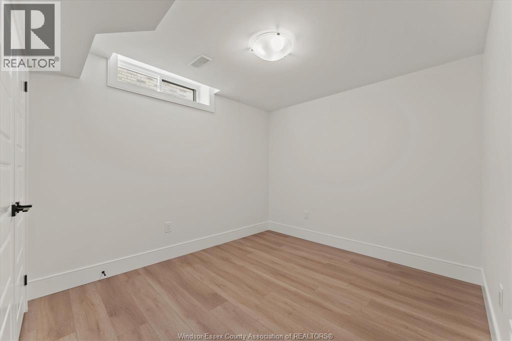 5221 Rafael Street, Tecumseh, Ontario  N0R 1K0 - Photo 33 - 26015064