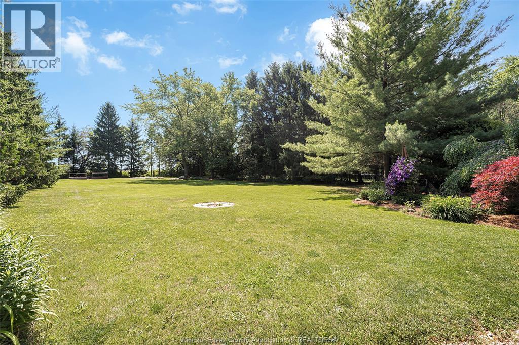 2348 County Rd 27, Woodslee, Ontario  N0R 1V0 - Photo 11 - 26015085