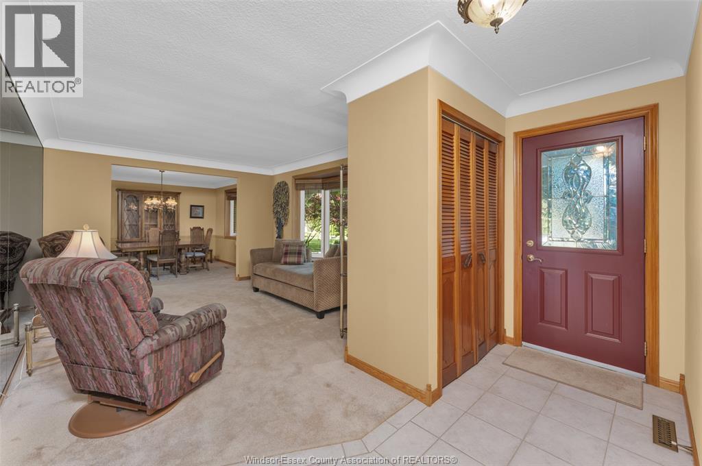 2348 County Rd 27, Woodslee, Ontario  N0R 1V0 - Photo 18 - 26015085