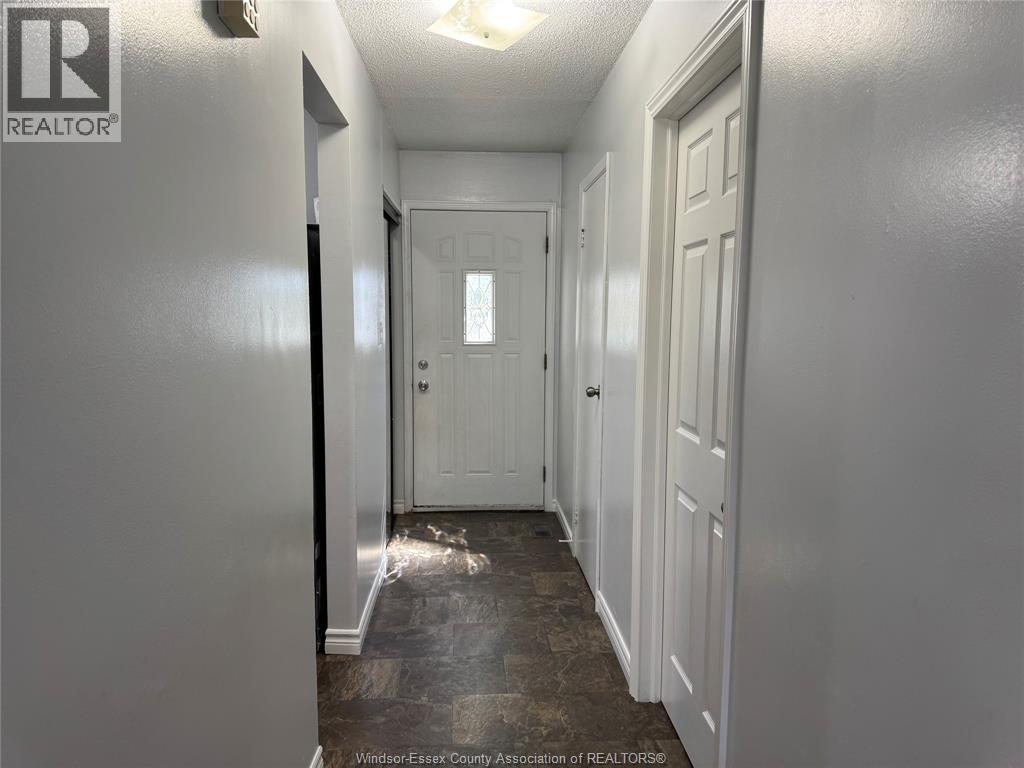 3093 Meadowbrook Lane Unit# 14, Windsor, Ontario  N8T 3C5 - Photo 10 - 26015061