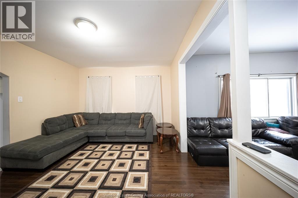 894 University Avenue, Windsor, Ontario  N9A 2Z9 - Photo 16 - 26015035
