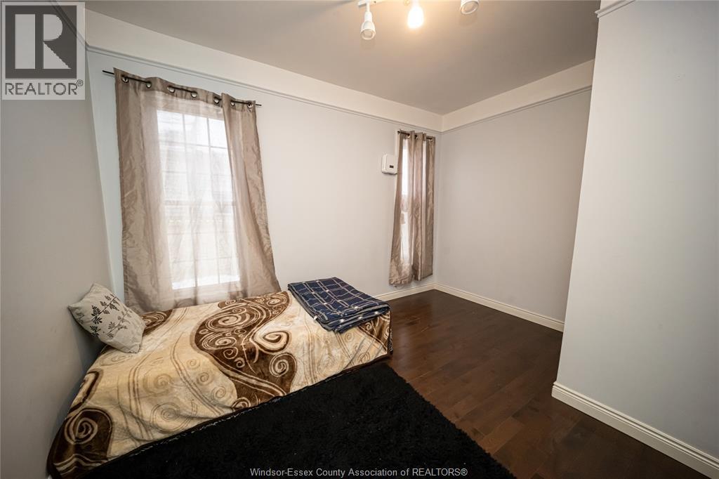 894 University Avenue, Windsor, Ontario  N9A 2Z9 - Photo 33 - 26015035