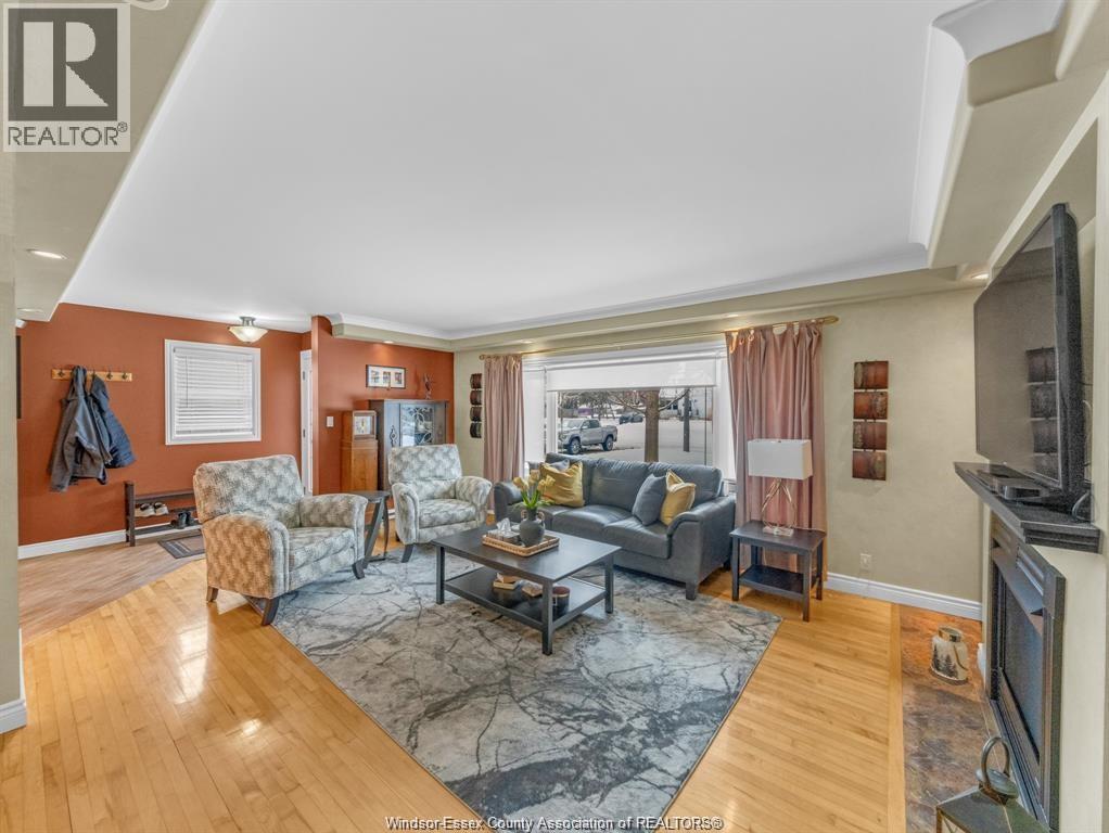 4278 Casgrain Drive, Windsor, Ontario  N9G 2B2 - Photo 8 - 26015098