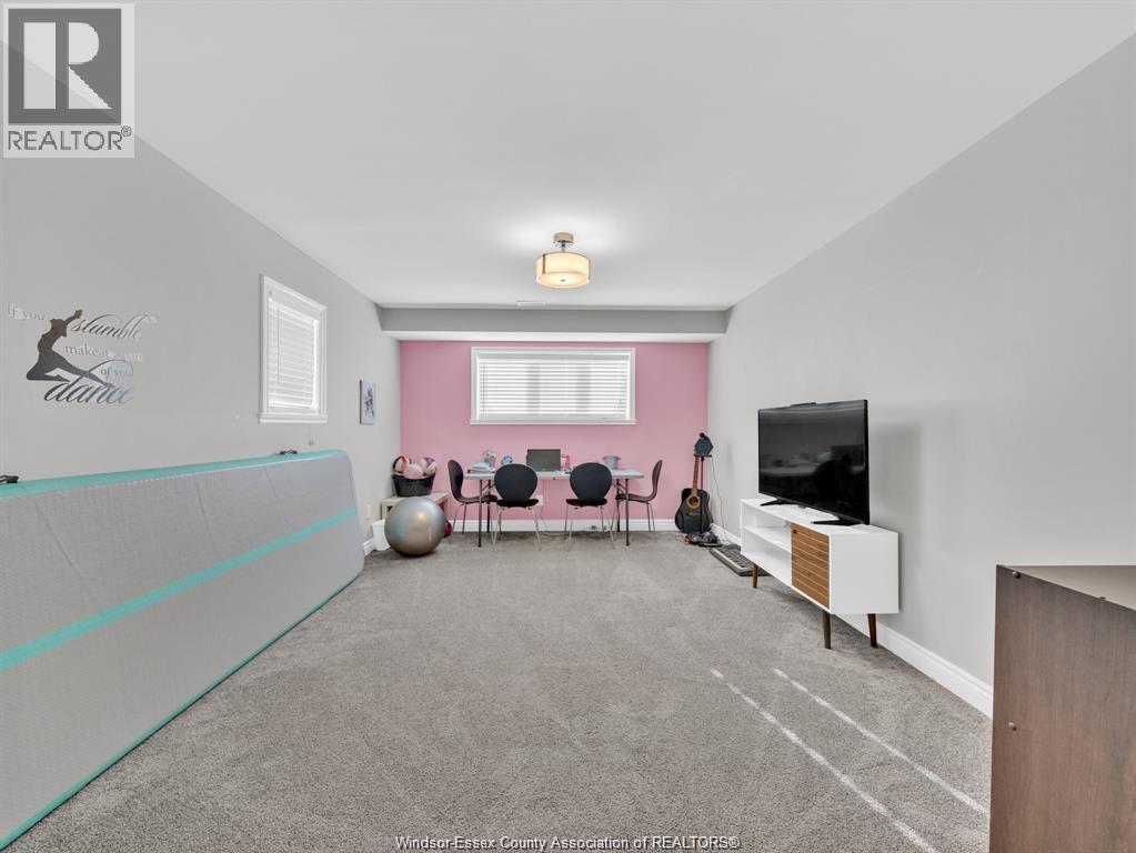 1524 Inverness Avenue, Windsor, Ontario  N8P 0B1 - Photo 31 - 26015122