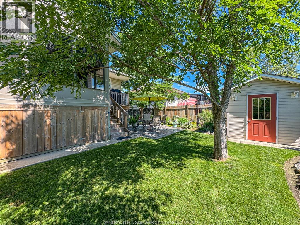 176 Bennie Avenue, Leamington, Ontario  N8H 5L8 - Photo 3 - 26015157