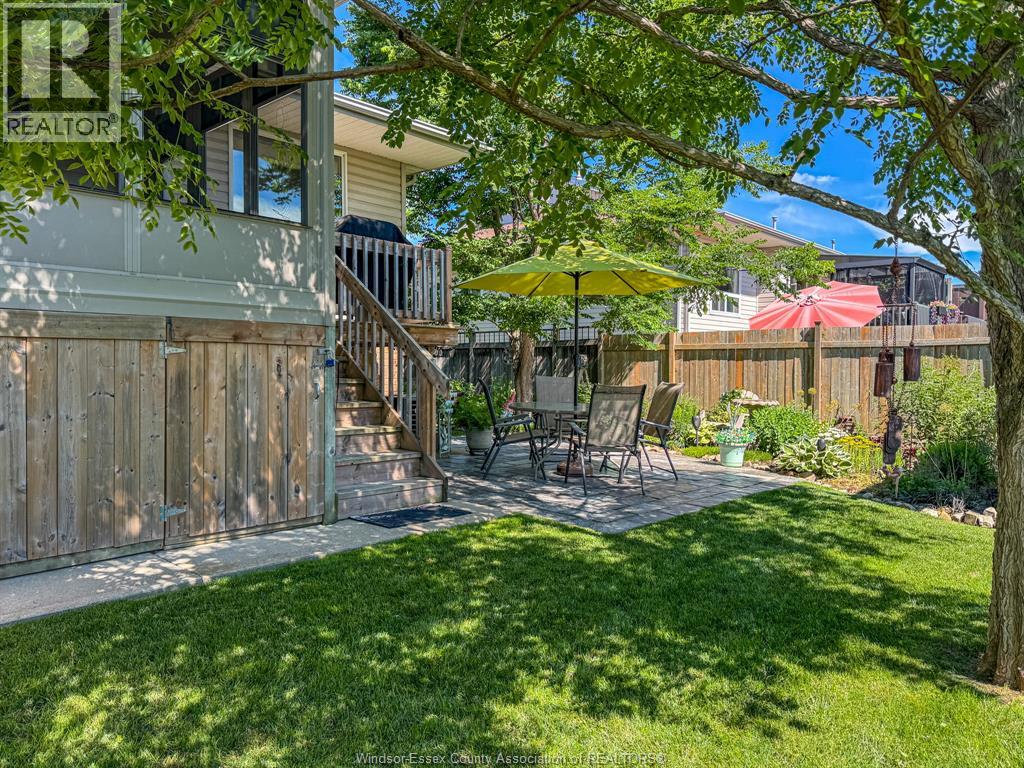 176 Bennie Avenue, Leamington, Ontario  N8H 5L8 - Photo 4 - 26015157