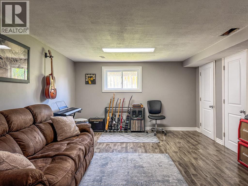 1343 Leafield, Windsor, Ontario  N8W 5A2 - Photo 21 - 26015166