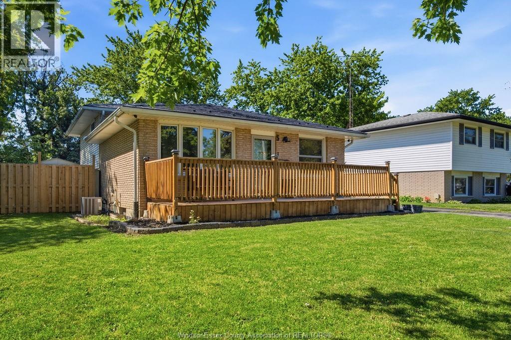 5 Jeffrey, Tilbury, Ontario  N0P 2L0 - Photo 2 - 26015169