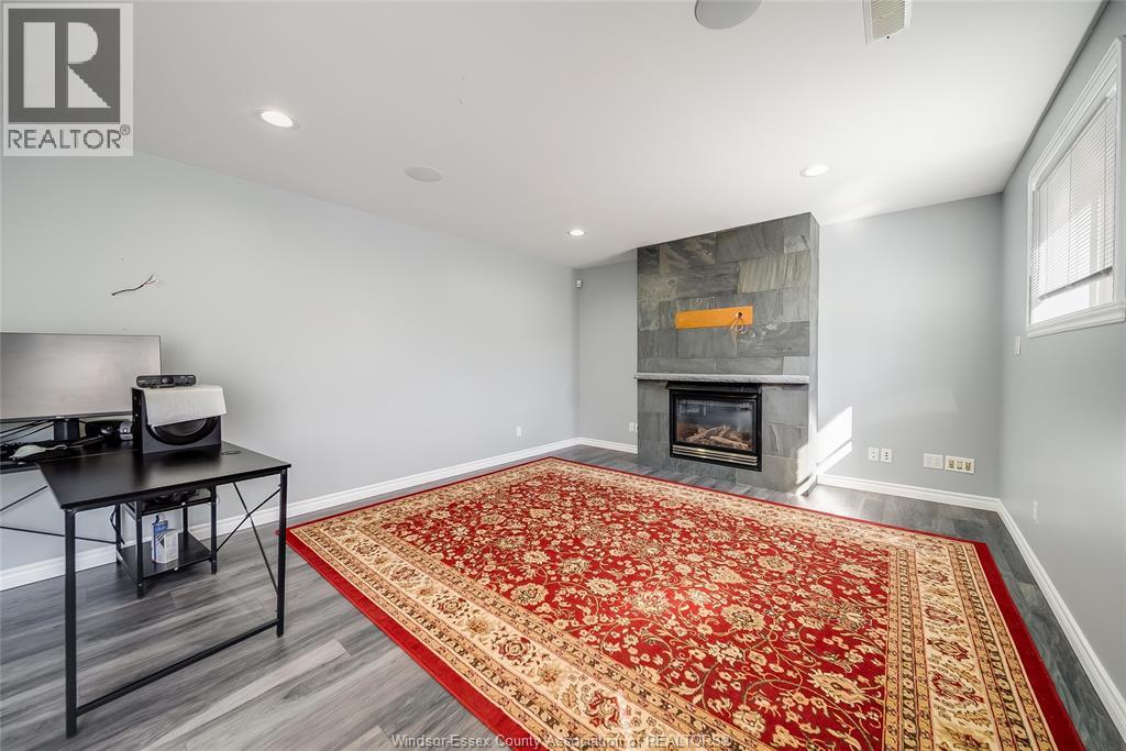 1596 Morningstar Avenue, Windsor, Ontario  N8P 1P9 - Photo 35 - 26015185