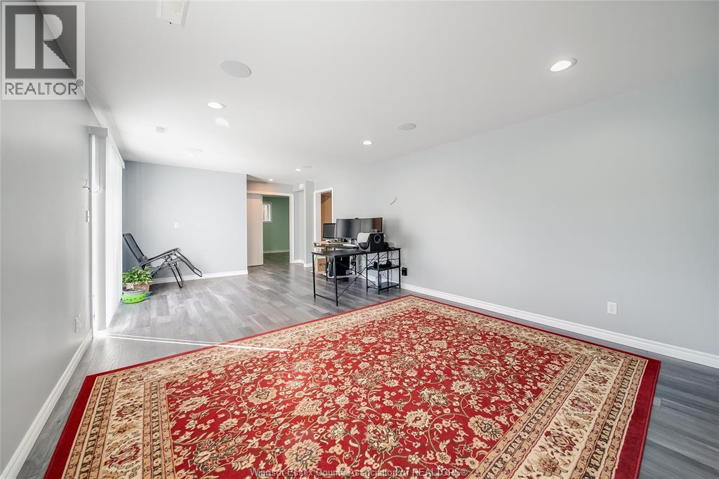 1596 Morningstar Avenue, Windsor, Ontario  N8P 1P9 - Photo 36 - 26015185