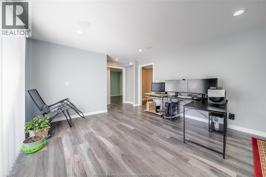 1596 Morningstar Avenue, Windsor, Ontario  N8P 1P9 - Photo 37 - 26015185