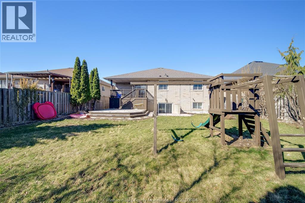 1596 Morningstar Avenue, Windsor, Ontario  N8P 1P9 - Photo 46 - 26015185