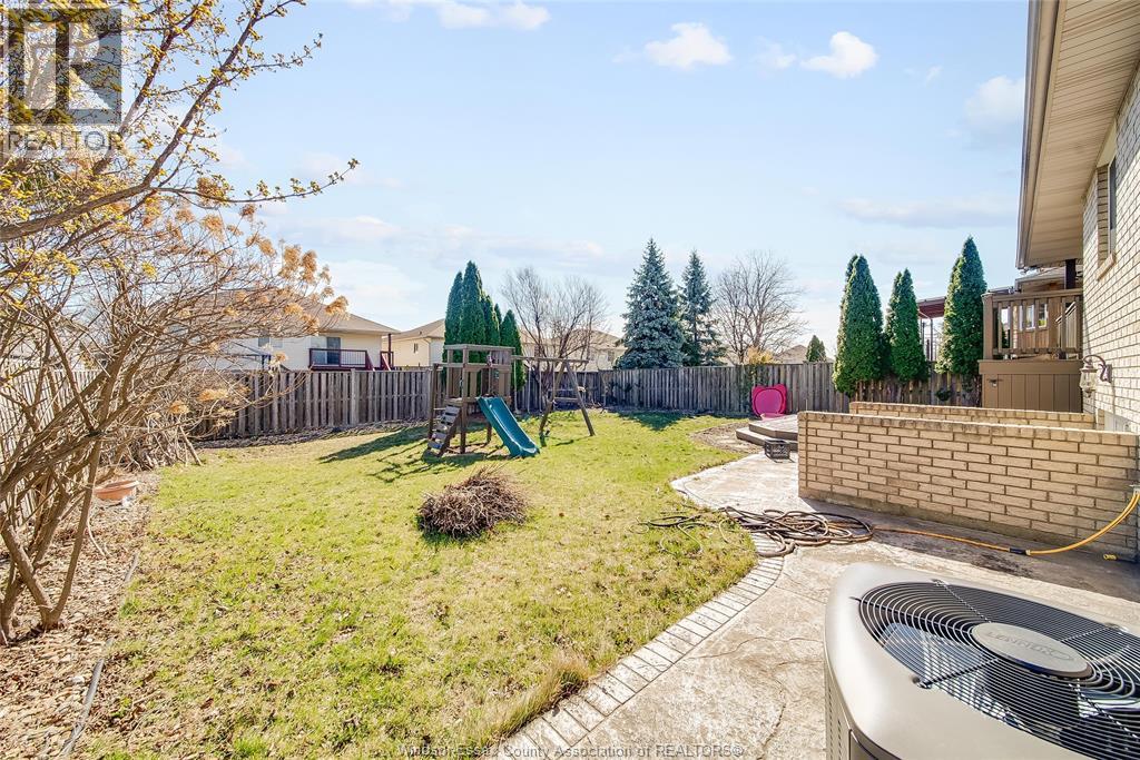 1596 Morningstar Avenue, Windsor, Ontario  N8P 1P9 - Photo 48 - 26015185