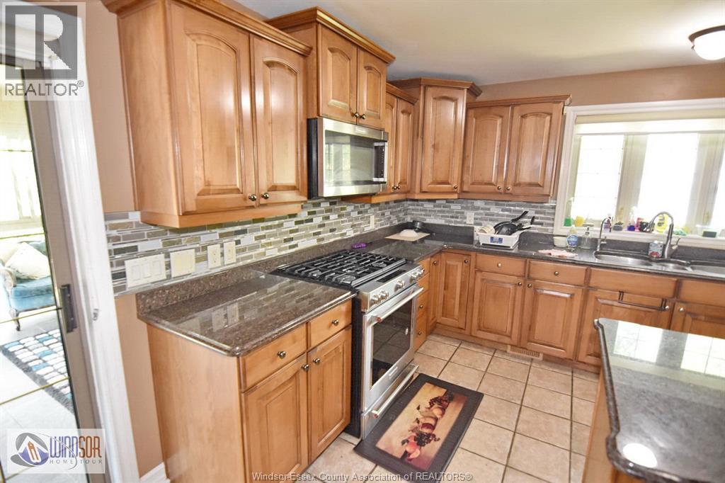 4305 Casgrain Unit# Upper, Windsor, Ontario  N9G 2A9 - Photo 21 - 26015183