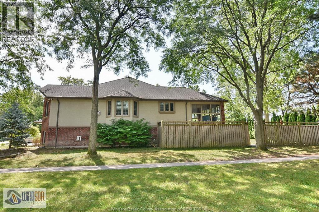 4305 Casgrain Unit# Upper, Windsor, Ontario  N9G 2A9 - Photo 6 - 26015183