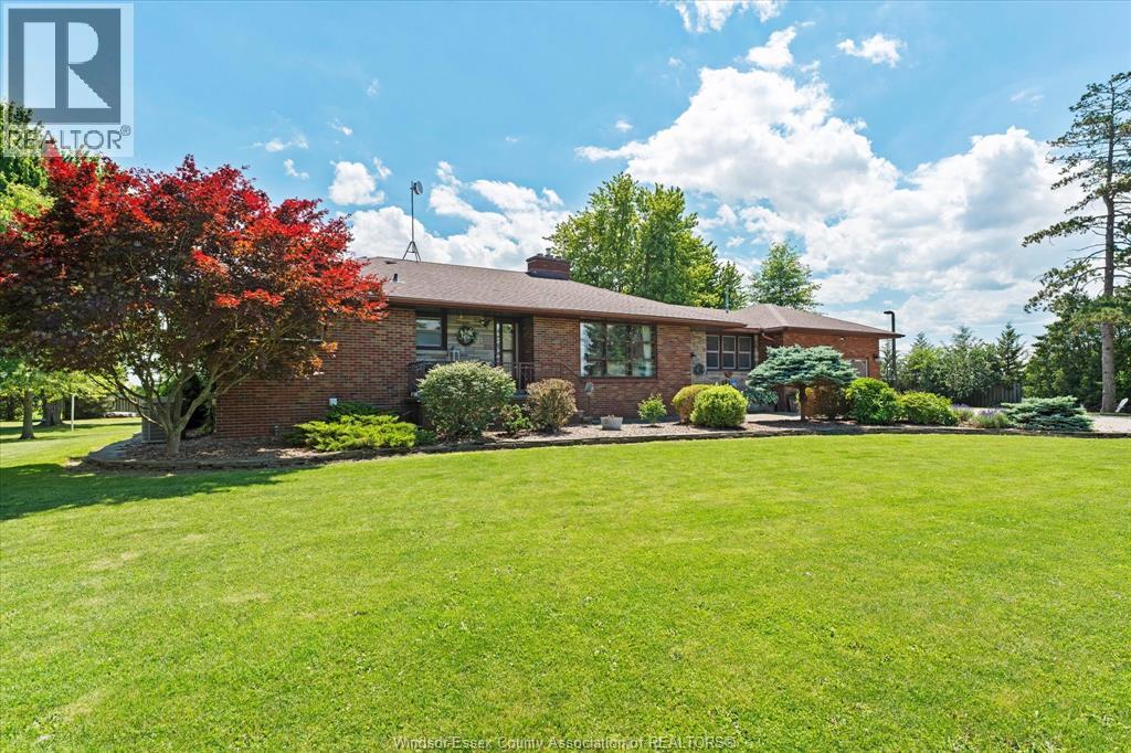 9601 County Rd 18, Amherstburg, Ontario  N9V 2Y8 - Photo 2 - 26015200