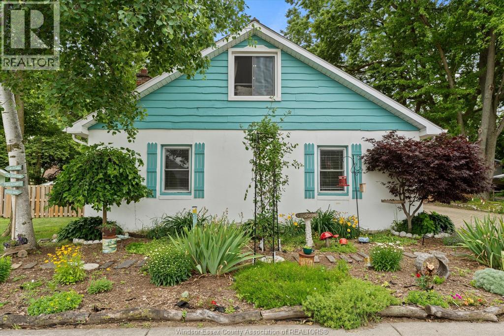 221 Centre Street East, Harrow, Ontario  N0R 1G0 - Photo 2 - 26015177