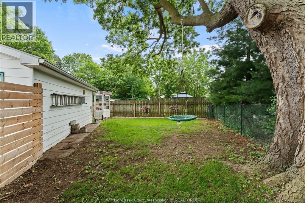 221 Centre Street East, Harrow, Ontario  N0R 1G0 - Photo 32 - 26015177