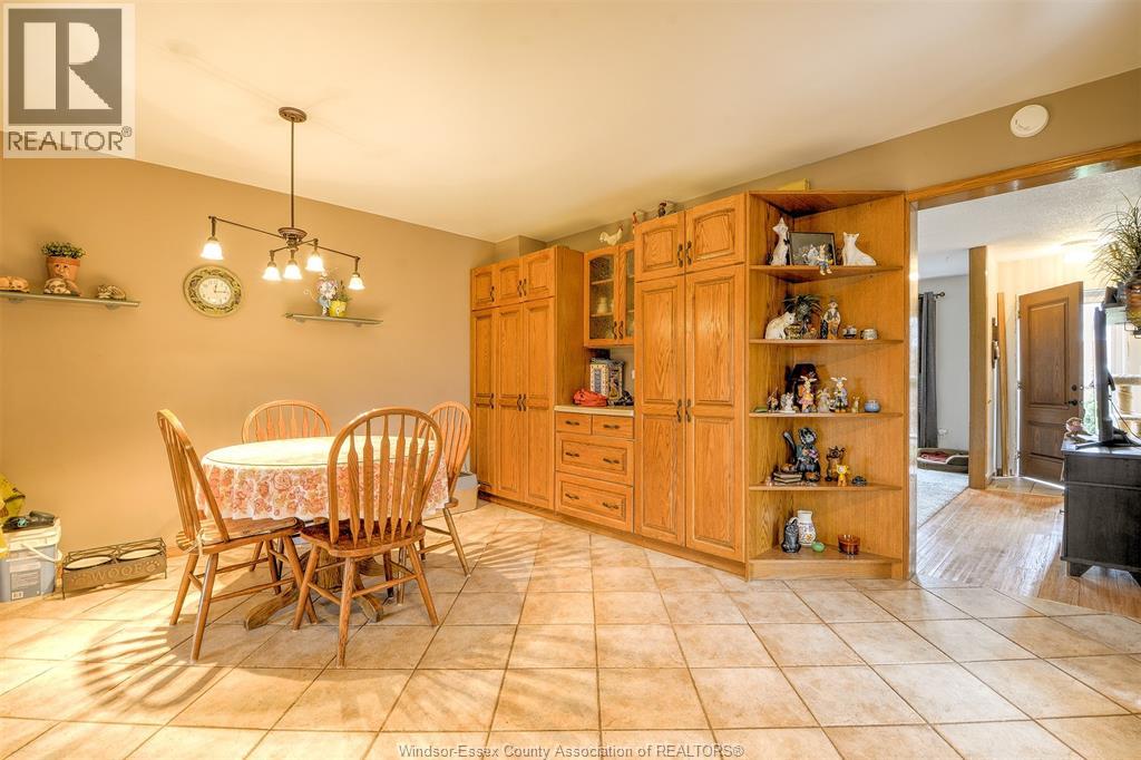 9447 Alten Drive, Windsor, Ontario  N8R 1V9 - Photo 8 - 26015201