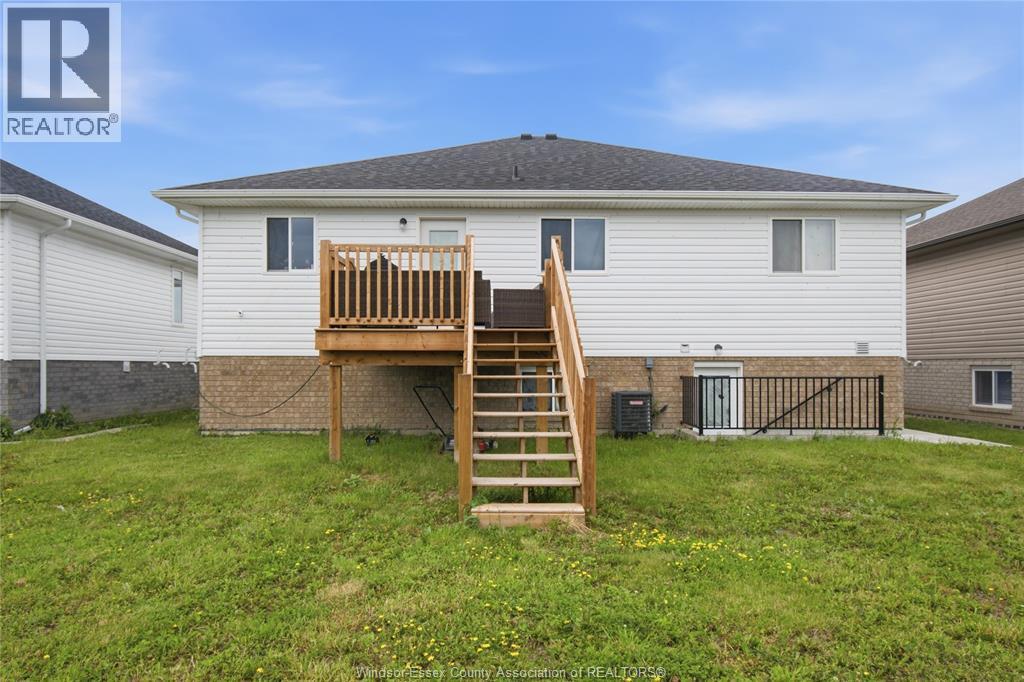 1157 Aspen Ridge Crescent, Lakeshore, Ontario  N0R 1A0 - Photo 31 - 26015226