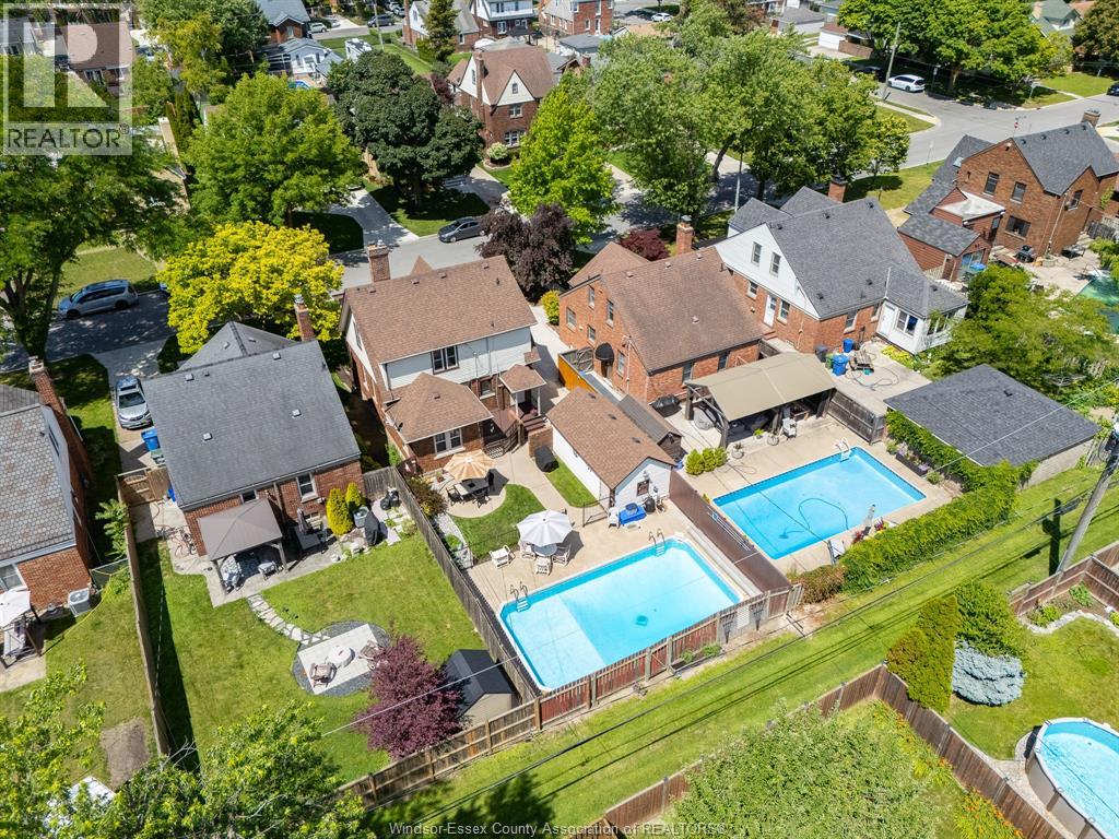 2226 Gladstone Avenue, Windsor, Ontario  N8W 2N7 - Photo 8 - 26015230