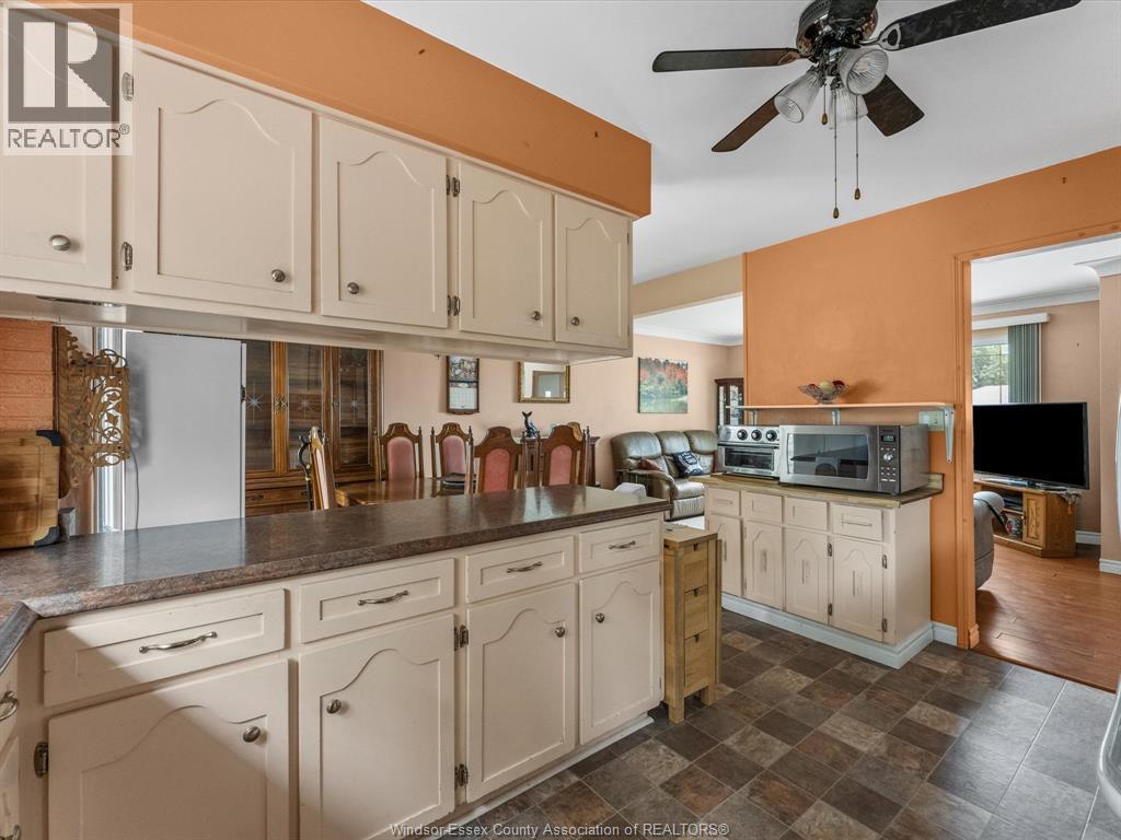 15 Riviera, Amherstburg, Ontario  N9V 3A5 - Photo 11 - 26015259