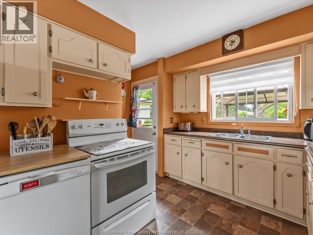 15 Riviera, Amherstburg, Ontario  N9V 3A5 - Photo 13 - 26015259
