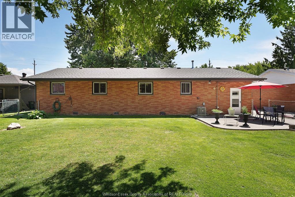 199 Notre Dame Street, Lakeshore, Ontario  N0R 1A0 - Photo 9 - 26015256