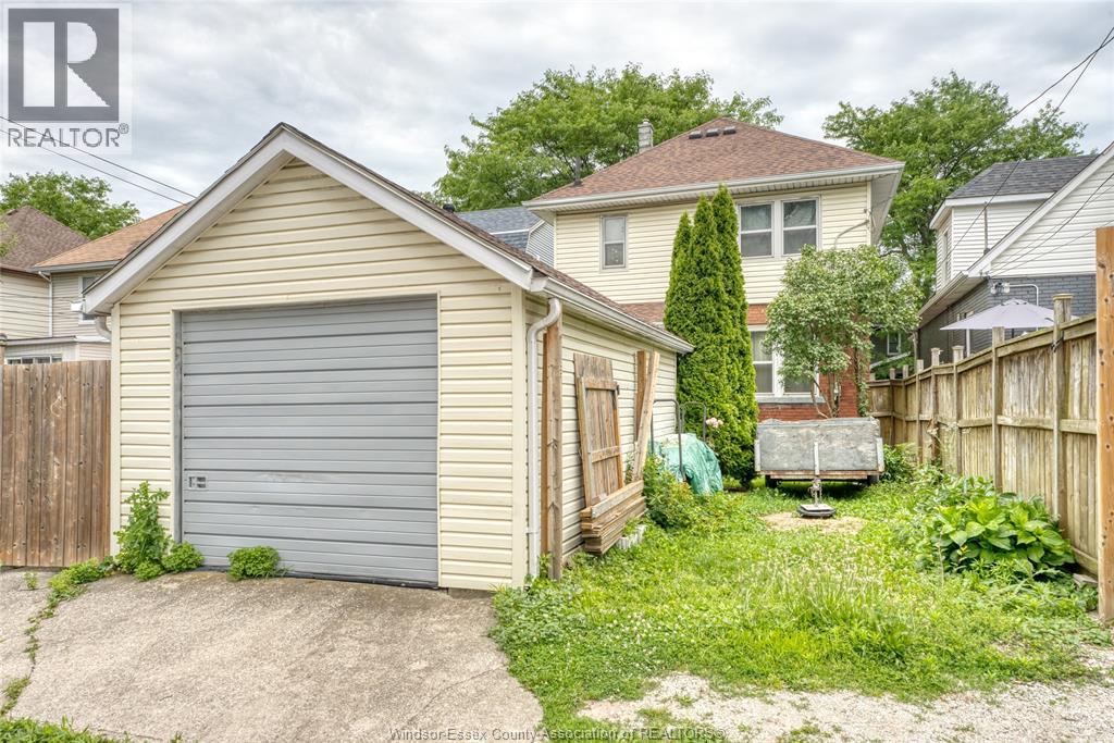 1133 Windermere, Windsor, Ontario  N8Y 3E7 - Photo 6 - 26015117