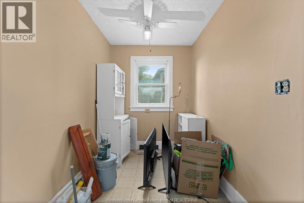 390 East Beach, Leamington, Ontario  N9H 3V7 - Photo 12 - 26015279