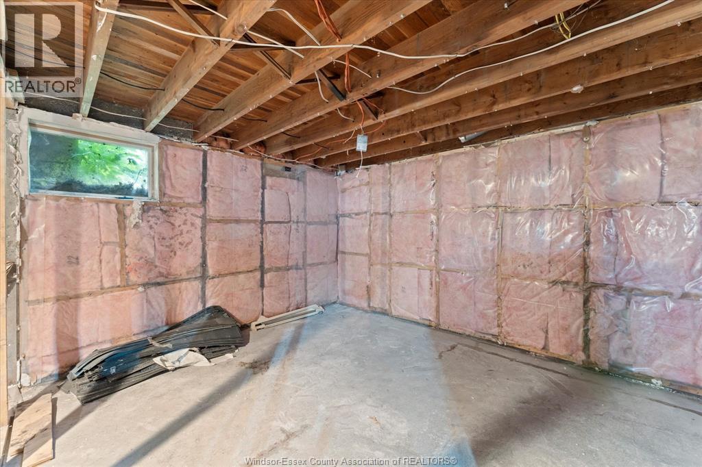390 East Beach, Leamington, Ontario  N9H 3V7 - Photo 22 - 26015279