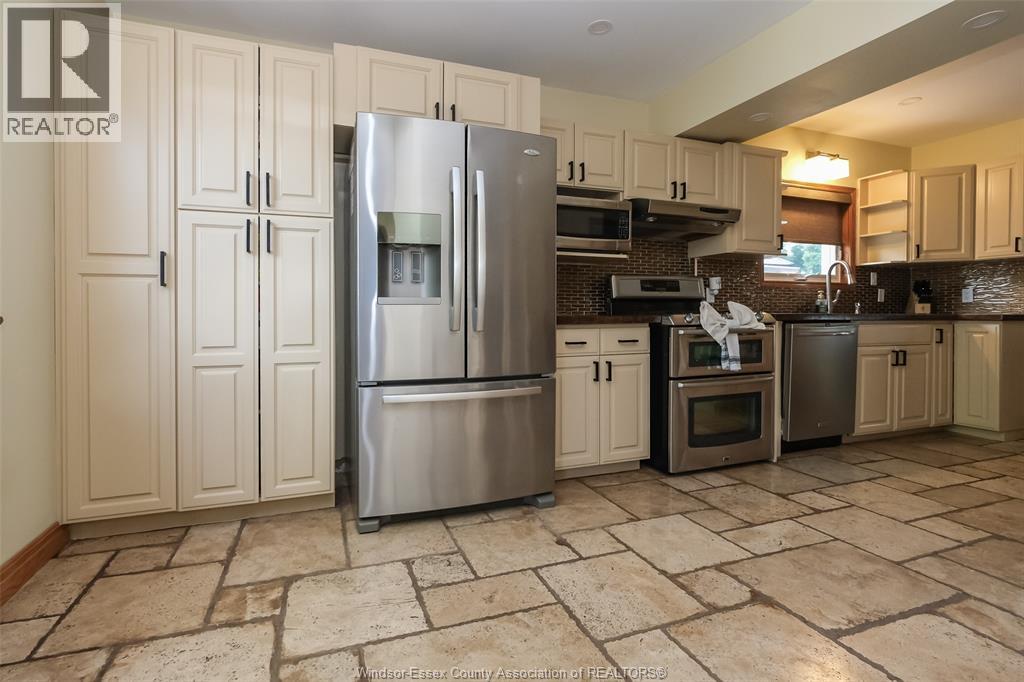 458 John M, Windsor, Ontario  N8P 1C2 - Photo 11 - 26015267