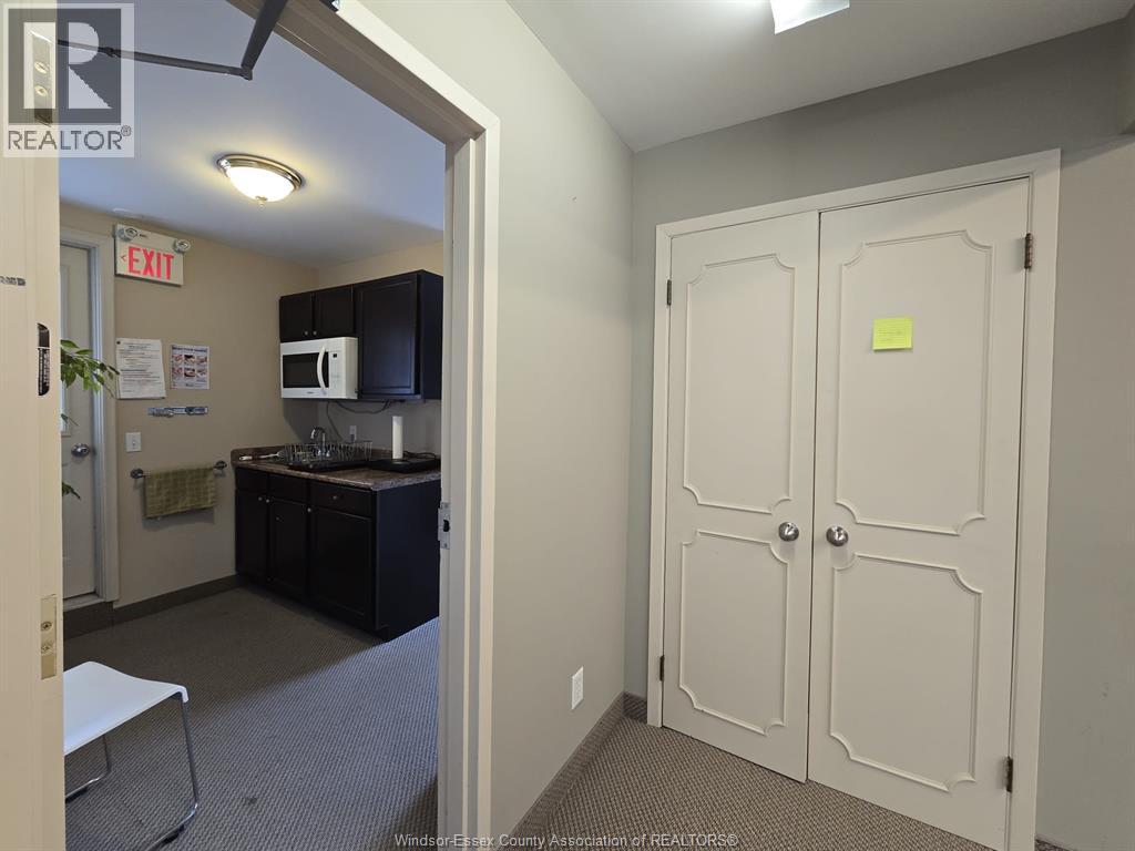 3615 Walker Road Unit# 4, Windsor, Ontario  N8W 3S6 - Photo 9 - 26015243
